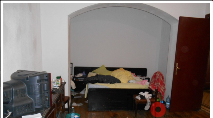 Căutarea unei garsoniere în Bucureşti II – Nebunul de la Victoriei