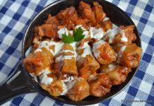 Mănânci 10 sarmale singură?! Dar o pizza întreagă?