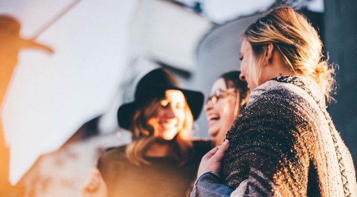 #WomenofRomania şi rescrierea poveştii femeilor din România