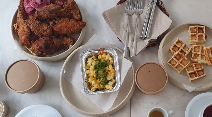 Anika – Cum se descurcă un restaurant deschis în februarie 2020? Restaurant Anika Fried Chicken